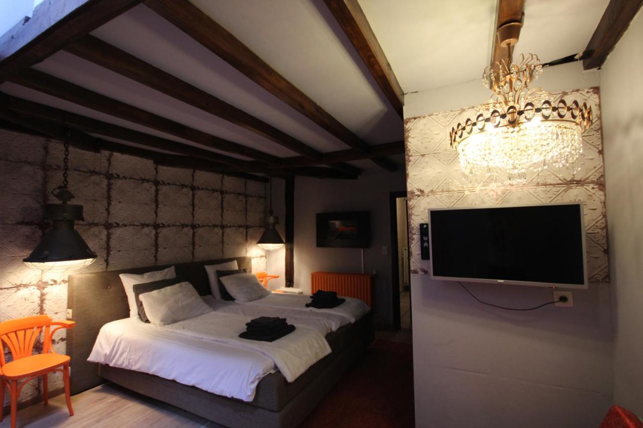 La Vie En Rose Hotel Gouvy Bagian luar foto