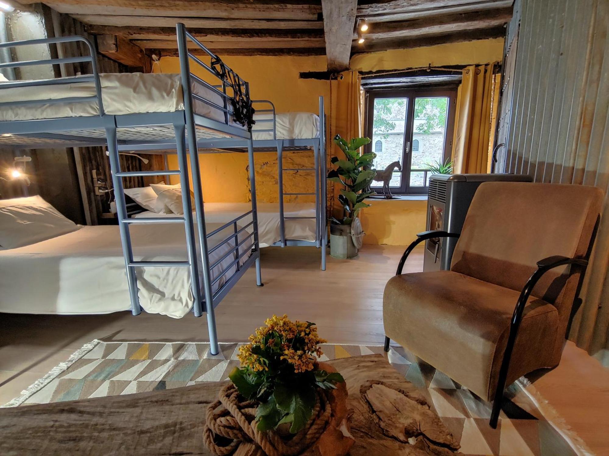 La Vie En Rose Hotel Gouvy Bagian luar foto