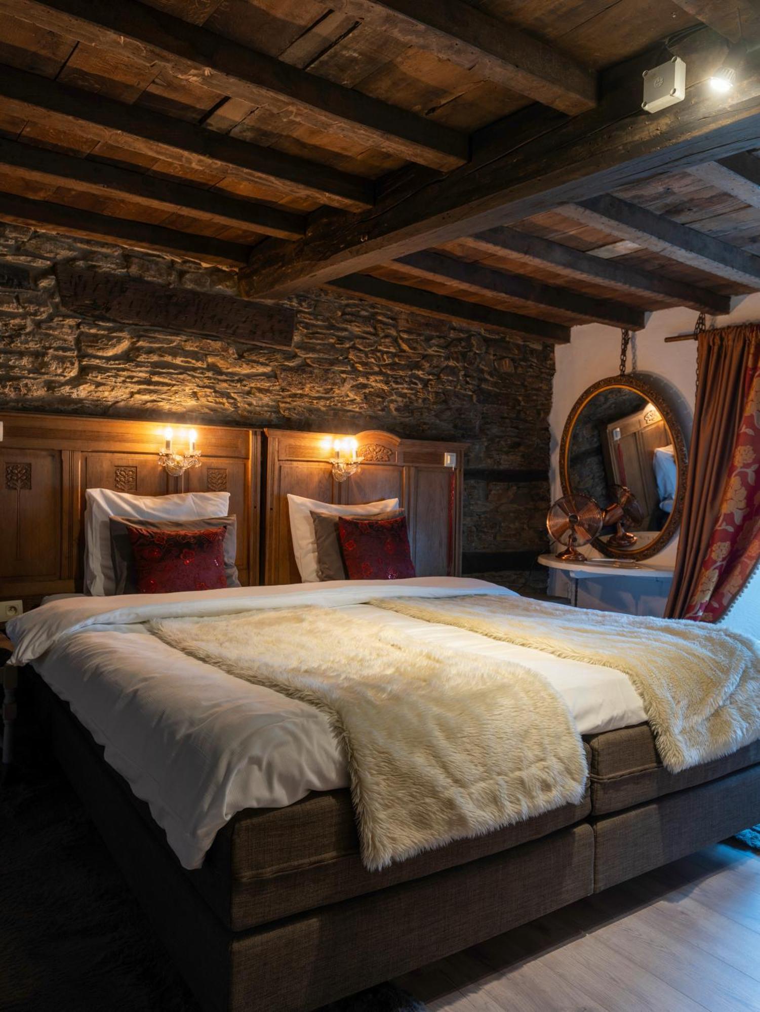 La Vie En Rose Hotel Gouvy Bagian luar foto