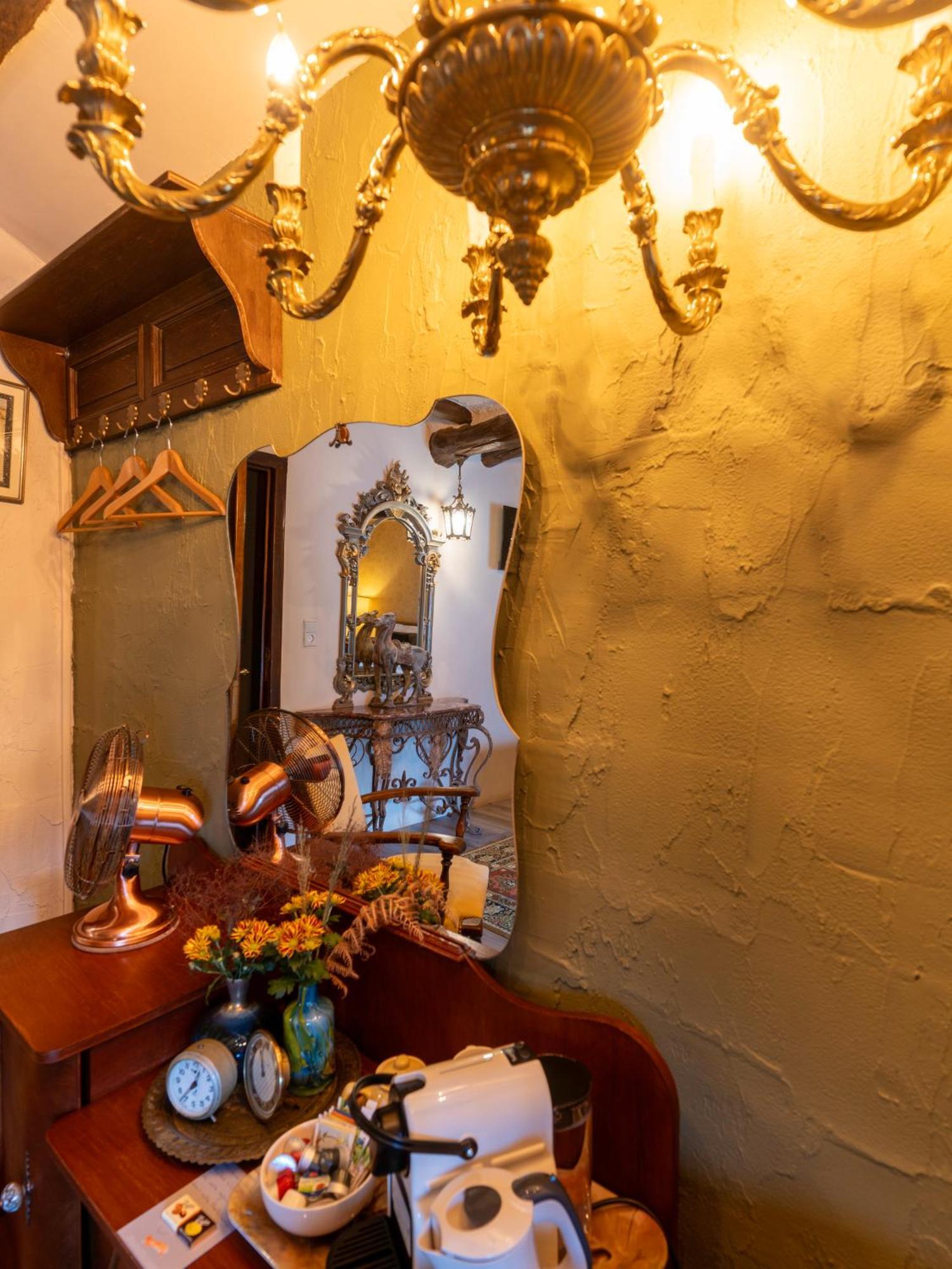 La Vie En Rose Hotel Gouvy Ruang foto