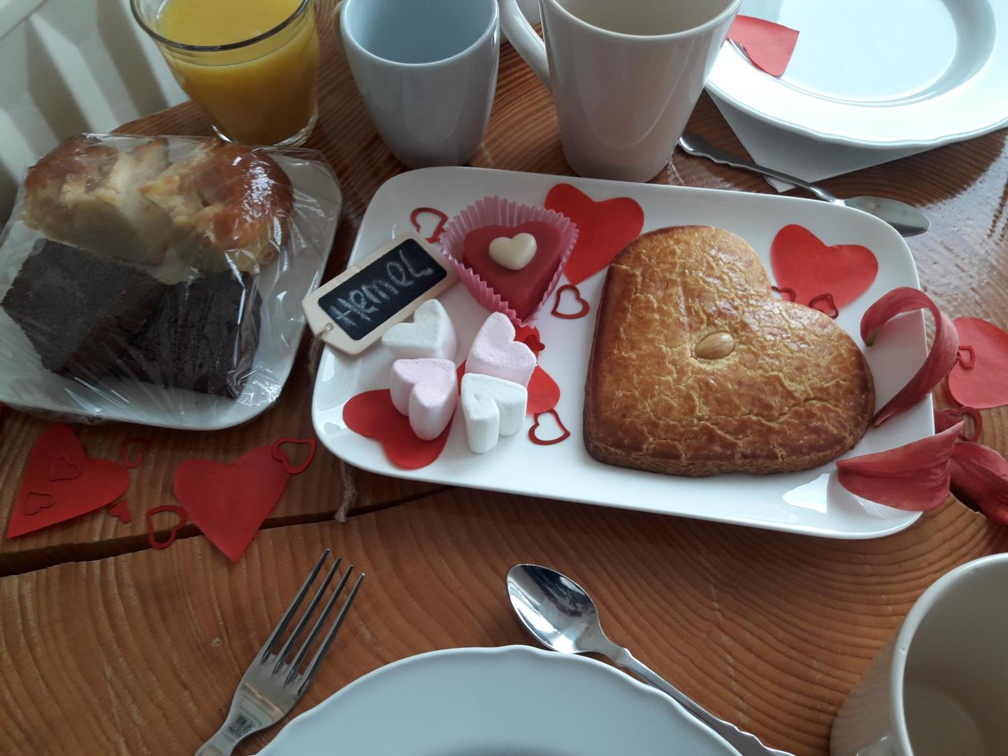 La Vie En Rose Hotel Gouvy Bagian luar foto